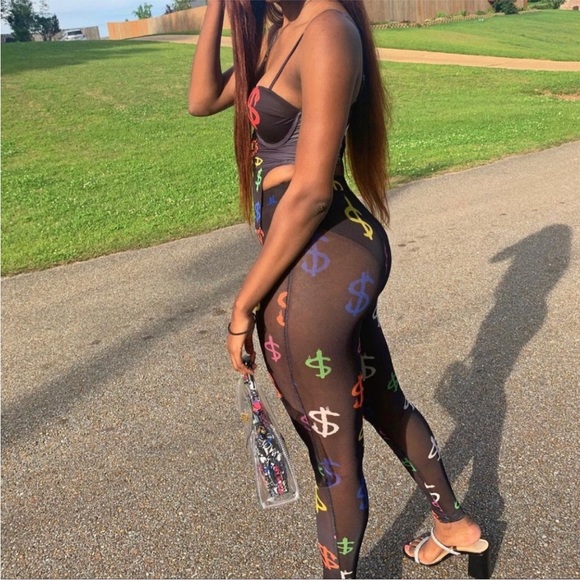 Posh by v set 🤑 - Picture 3 of 11